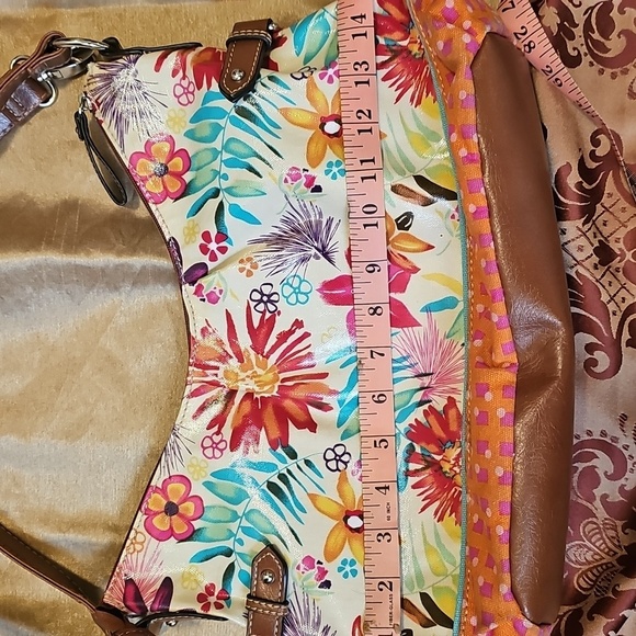 Plum By Latique Cross-Body Bag or Handbag - Picture 12 of 16